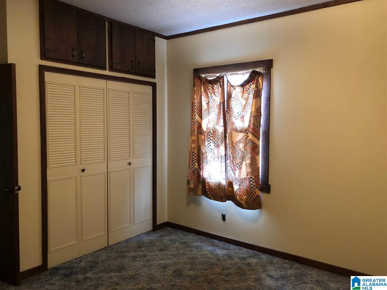 1726 Rocky Hollow Road Anniston, AL 36207 - Photo 9 of 25