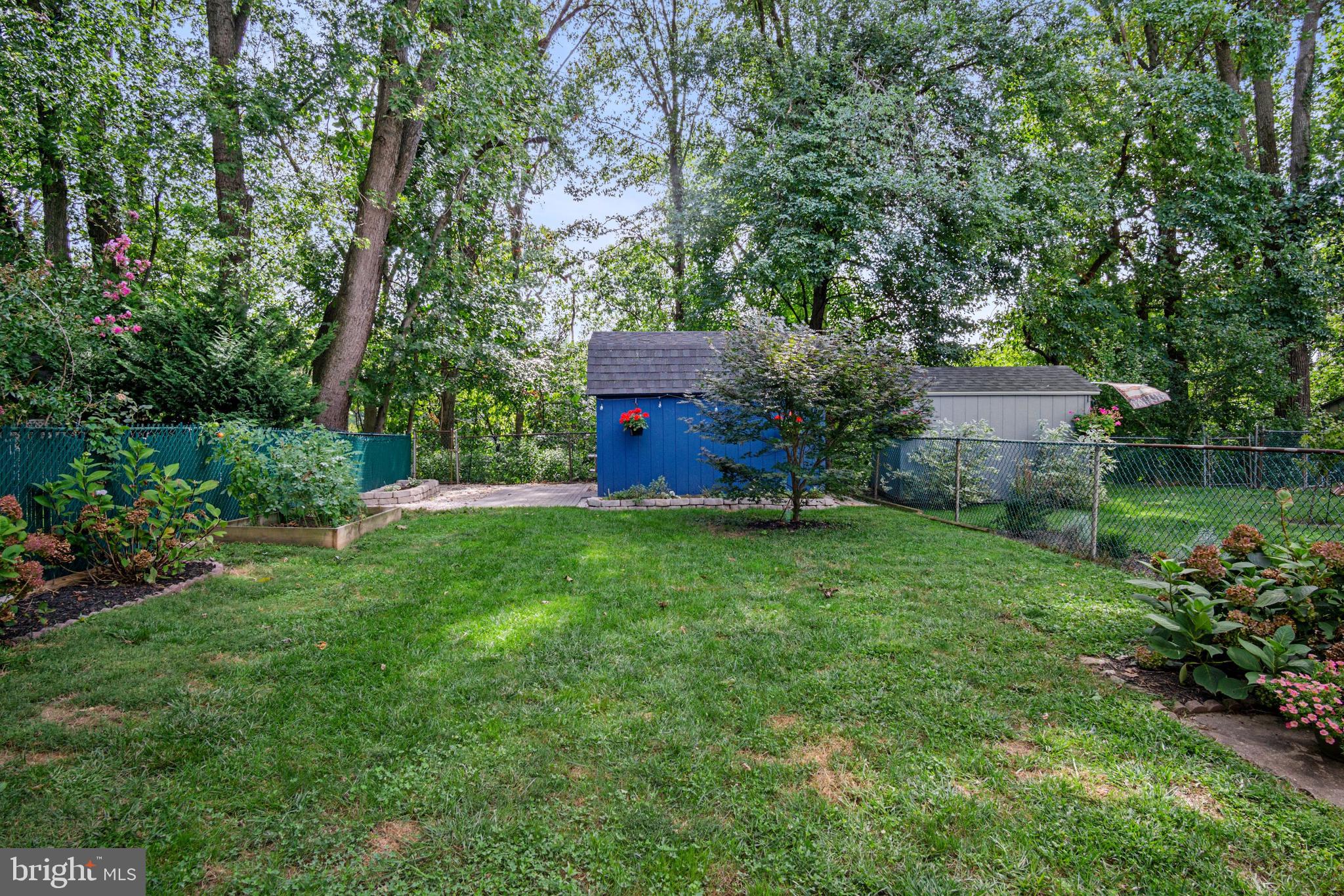 319 Lodge Road Philadelphia, PA 19128 - Photo 17 of 24