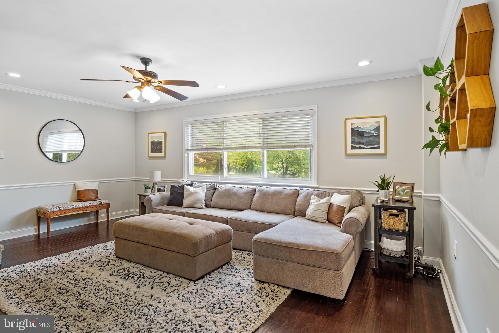 319 Lodge Road Philadelphia, PA 19128 - Photo 8 of 24