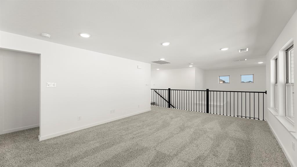 613 Wicklow Court Celina, TX 75009 - Photo 19 of 30 20. 613 Wicklow - Game (2)