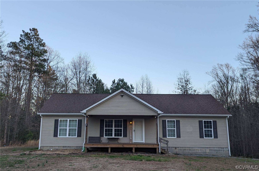 316 New Dragon Bridge Road Mascot, VA 23108 - Photo 2 of 14 Gallery Image 2