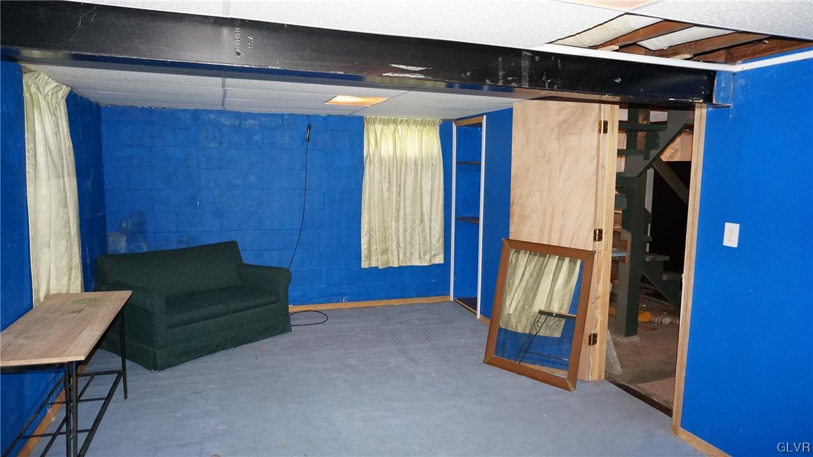 968 Juniper Road Hellertown, PA 18055 - Photo 23 of 33