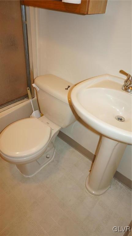 968 Juniper Road Hellertown, PA 18055 - Photo 27 of 33