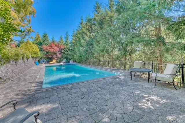 $1,250,000 | 84 Highview Avenue, Nanuet, NY 10954