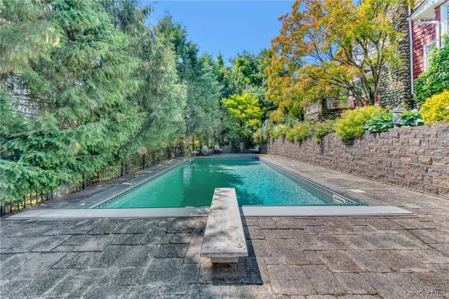 $1,250,000 | 84 Highview Avenue, Nanuet, NY 10954