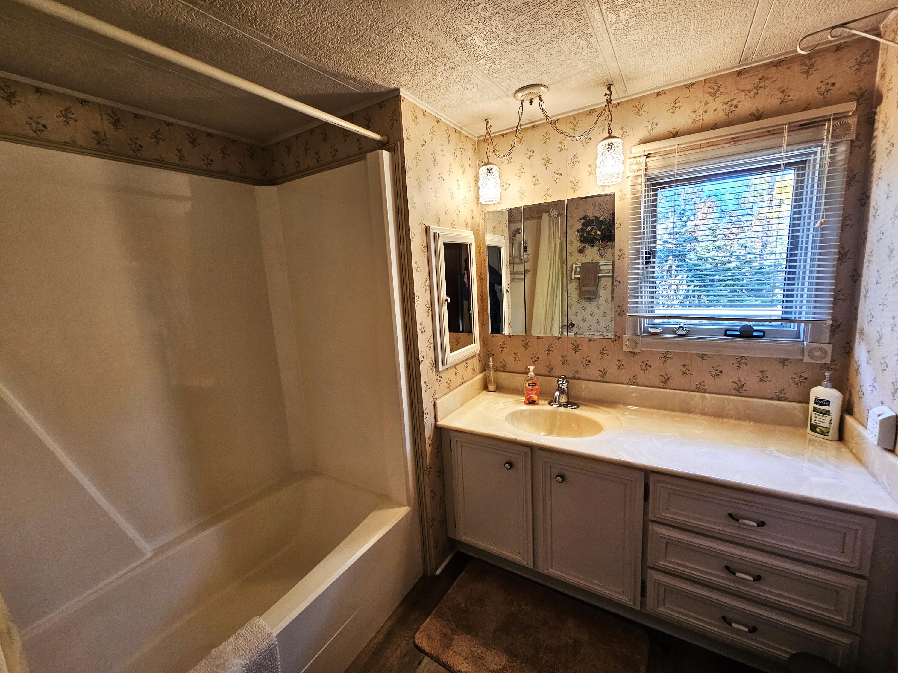1889 Hill Road Lewiston, MI 49756 - Photo 16 of 44 Gallery Image 16