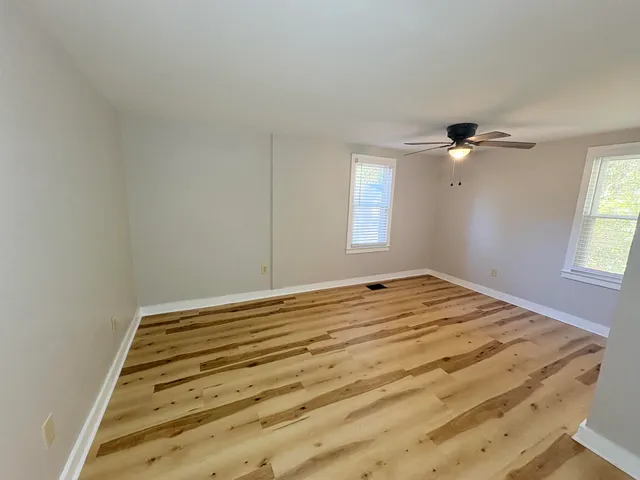 $1,250 | 1530 Live Oak Drive, Tallahassee, FL 32301