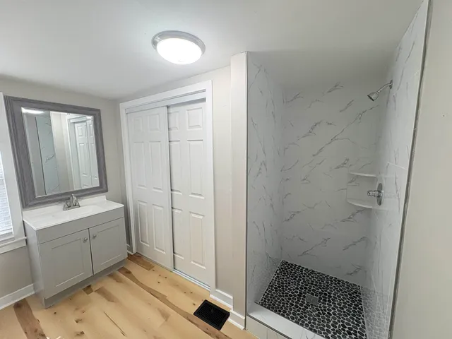 $1,250 | 1530 Live Oak Drive, Tallahassee, FL 32301