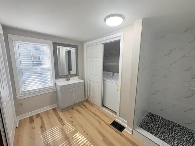 $1,250 | 1530 Live Oak Drive, Tallahassee, FL 32301