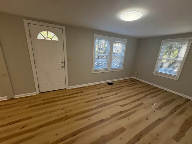 $1,250 | 1530 Live Oak Drive, Tallahassee, FL 32301