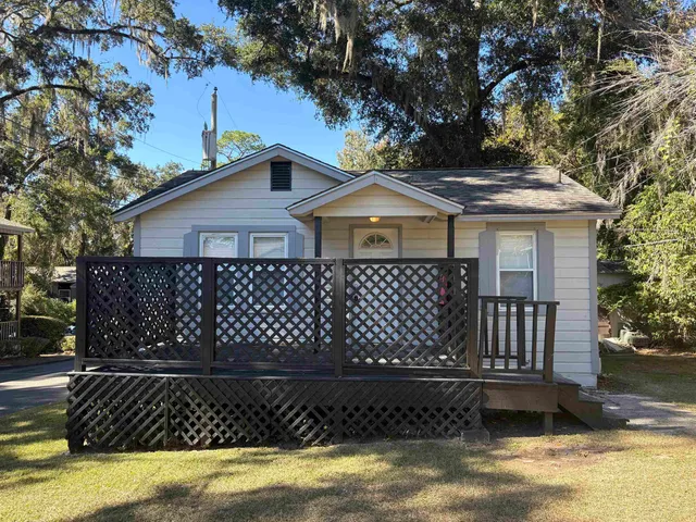 $1,250 | 1530 Live Oak Drive, Tallahassee, FL 32301