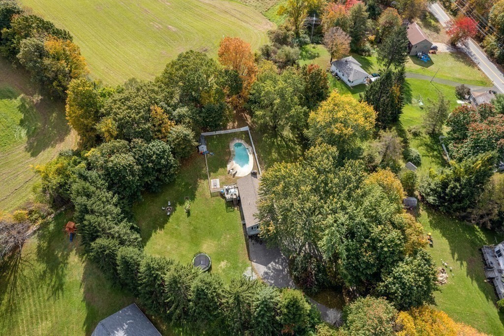 221 Leominster Road Lunenburg, MA 01462 - Photo 29 of 36