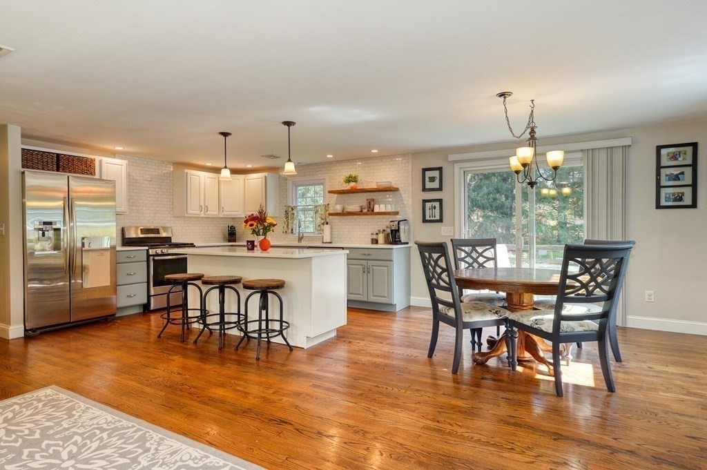 221 Leominster Road Lunenburg, MA 01462 - Photo 4 of 36