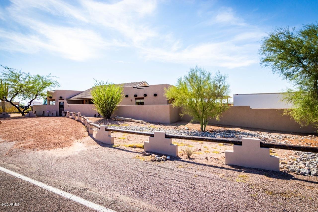 1570 North Goldfield Road Apache Junction, AZ 85119 - Photo 3 of 45 0003-Goldfiled 4