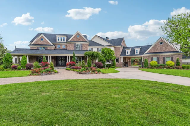 $2,195,000 | 7310 Foster Island Drive, Richmond, TX 77406