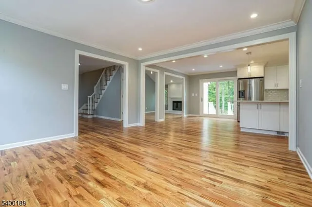 $989,000 | 5 Fernwood Road, Warren, NJ 07059