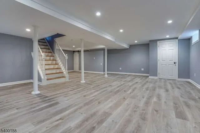 $989,000 | 5 Fernwood Road, Warren, NJ 07059