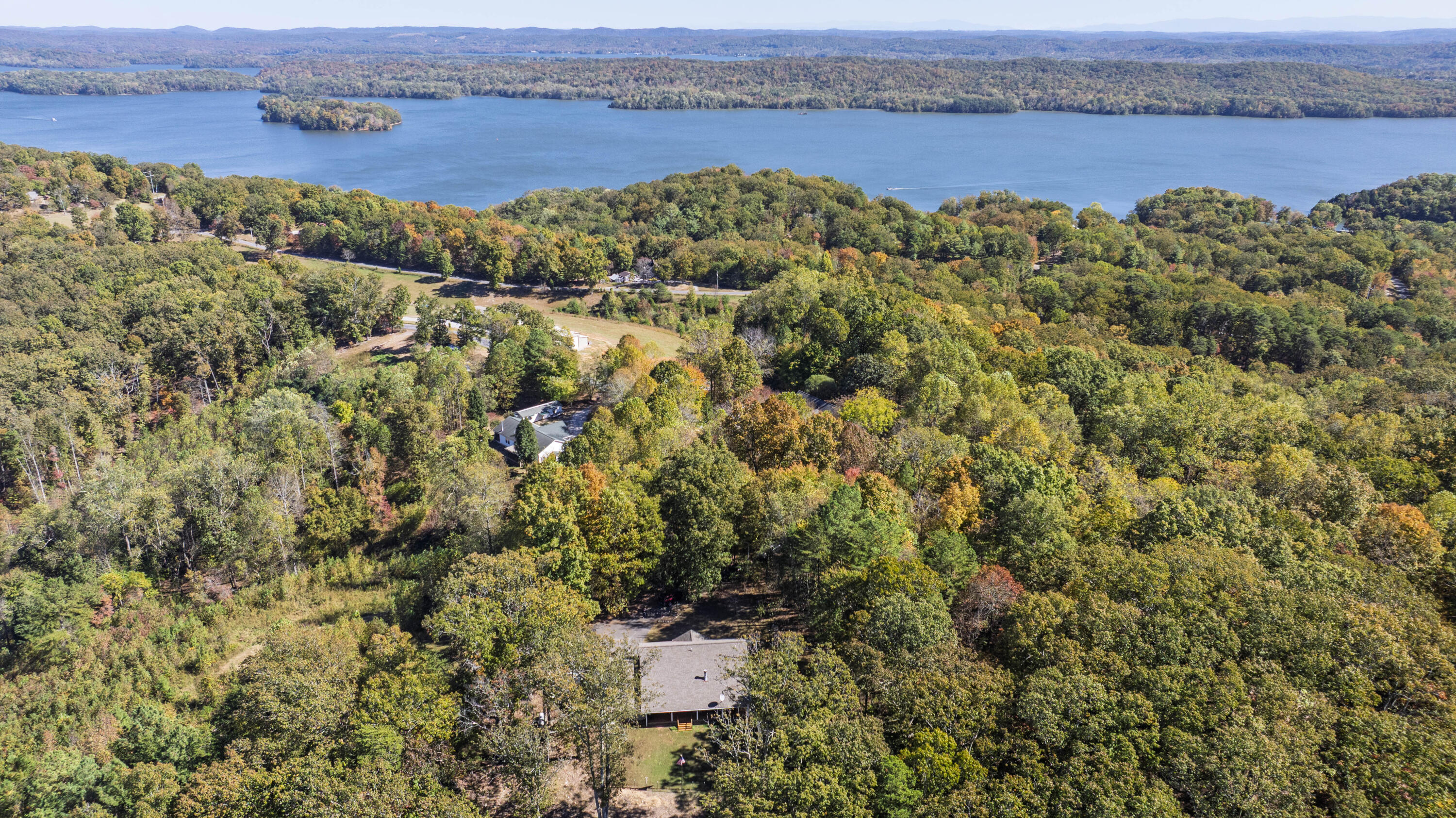 1060 Spruce Drive Spring City, TN 37381 - Photo 32 of 42 28