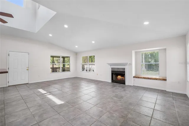 $795,000 | 22706 Highway 301, Hawthorne, FL 32640