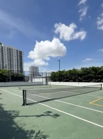 $6,700 | 700 Northeast 24th Street, Unit 4104, Miami, FL 33137