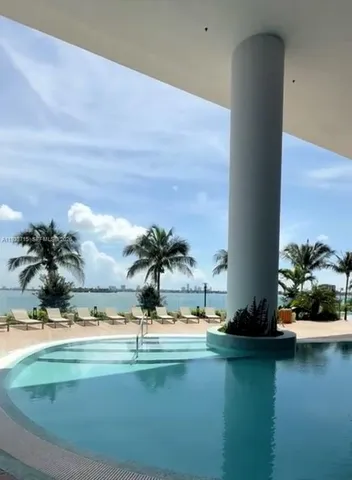 $6,700 | 700 Northeast 24th Street, Unit 4104, Miami, FL 33137