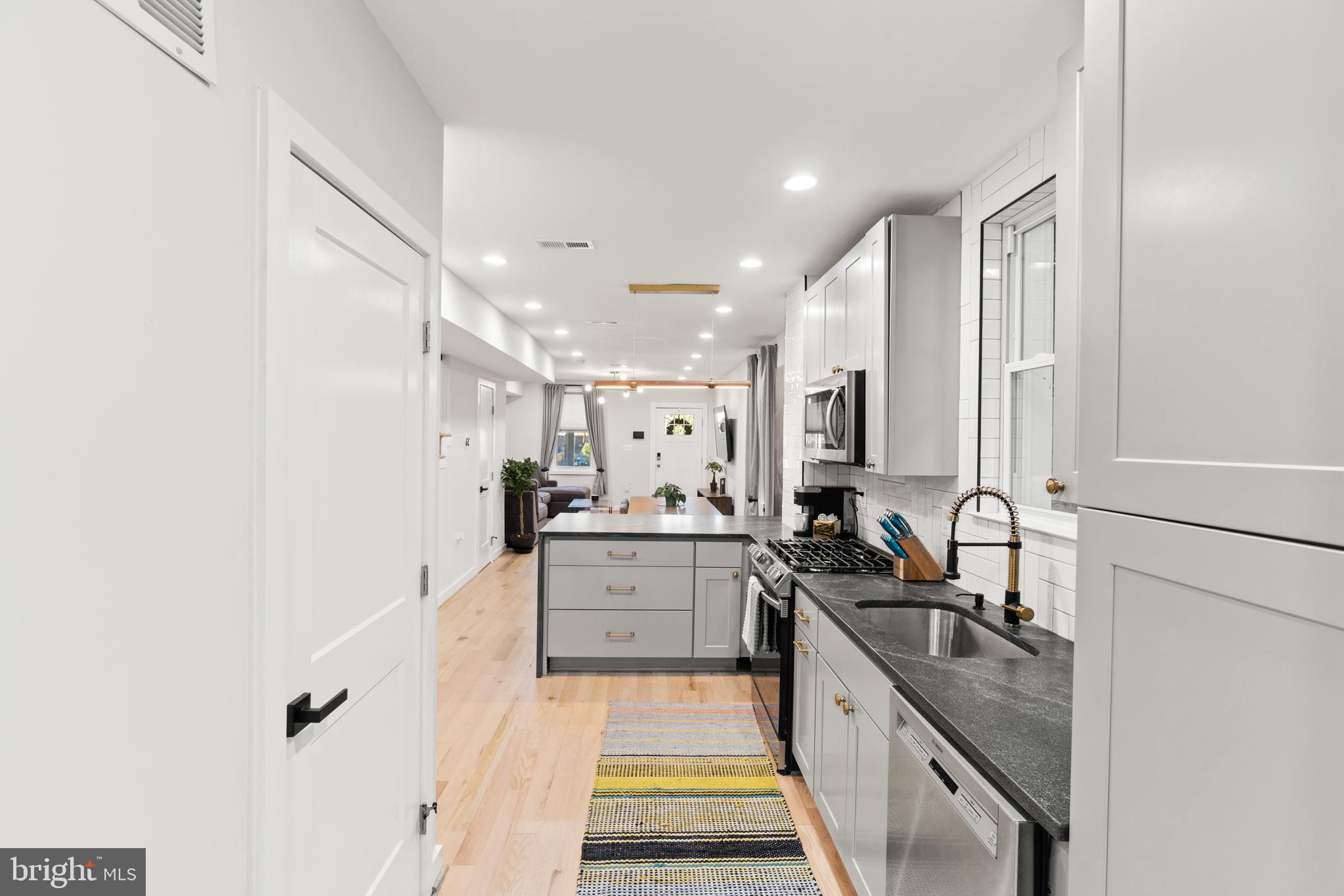 1215 Morris Road Southeast Washington, DC 20020 - Photo 8 of 18