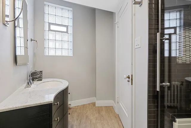 $550,000 | 3750 North Lake Shore Drive, Unit 15B, Chicago, IL 60613