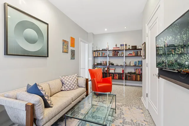 $550,000 | 3750 North Lake Shore Drive, Unit 15B, Chicago, IL 60613