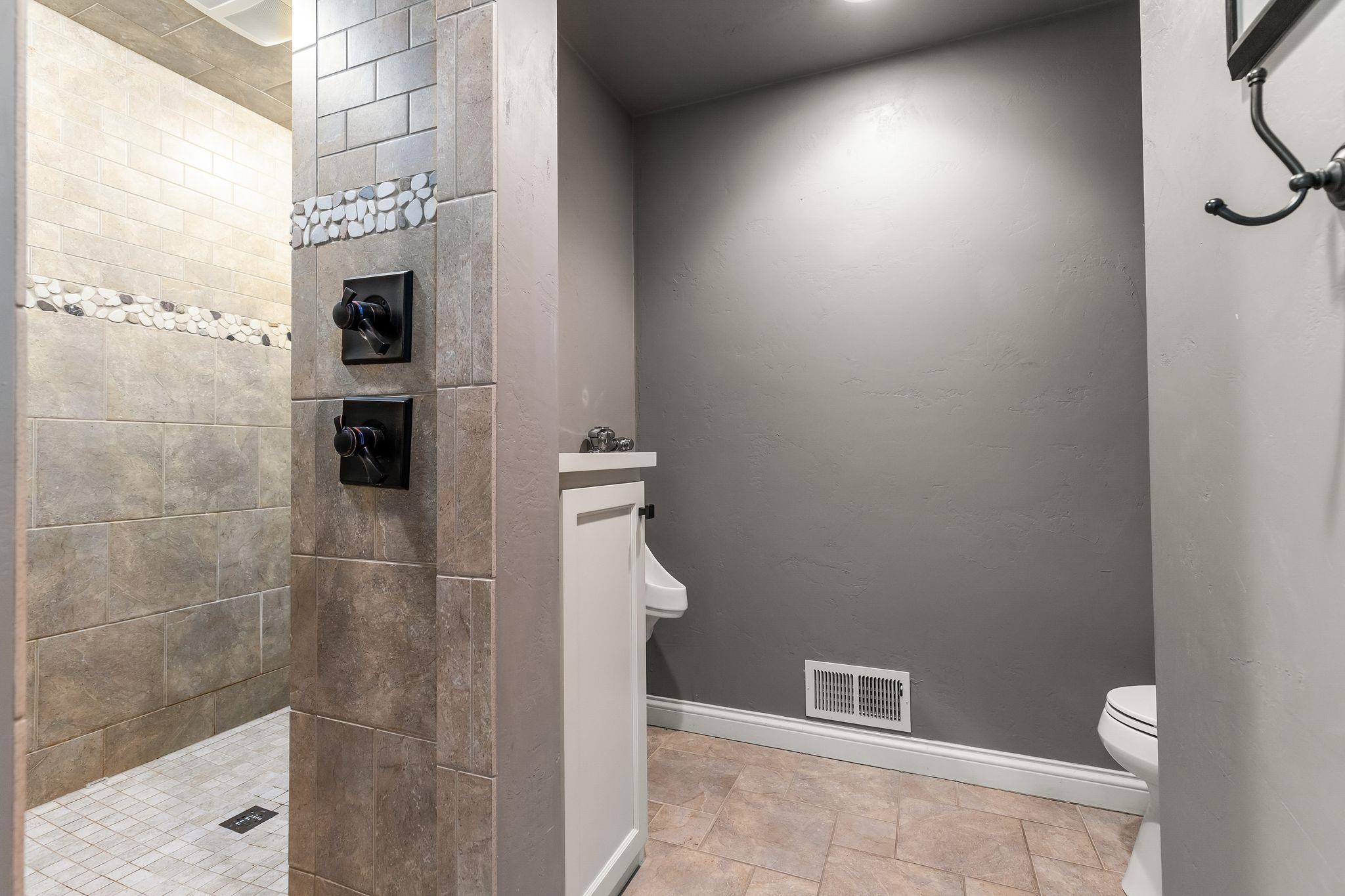 657 Hideaway Court Combined Locks, WI 54113 - Photo 33 of 55
