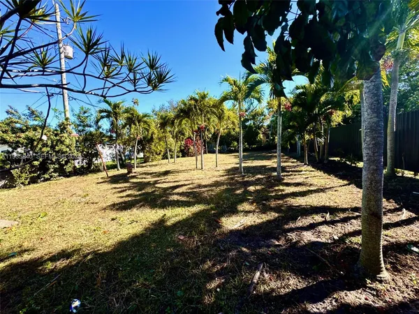 $375,000 | 11741 Northeast 13th Avenue, Miami, FL 33161