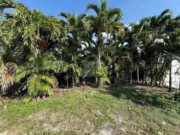 $375,000 | 11741 Northeast 13th Avenue, Miami, FL 33161