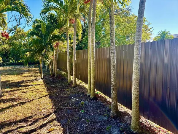 $375,000 | 11741 Northeast 13th Avenue, Miami, FL 33161