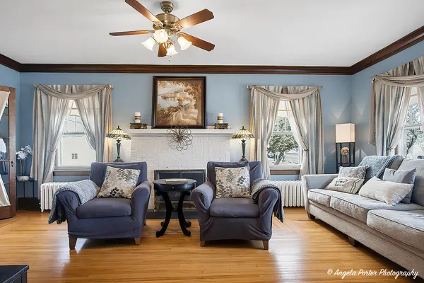 $499,000 | 1311 North Richmond Road, McHenry, IL 60050