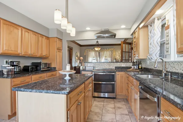 $499,000 | 1311 North Richmond Road, McHenry, IL 60050