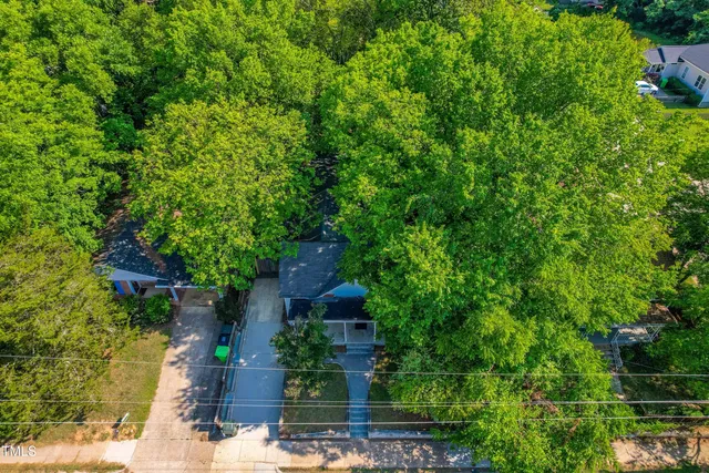 $2,095 | 815 East Davie Street, Raleigh, NC 27601