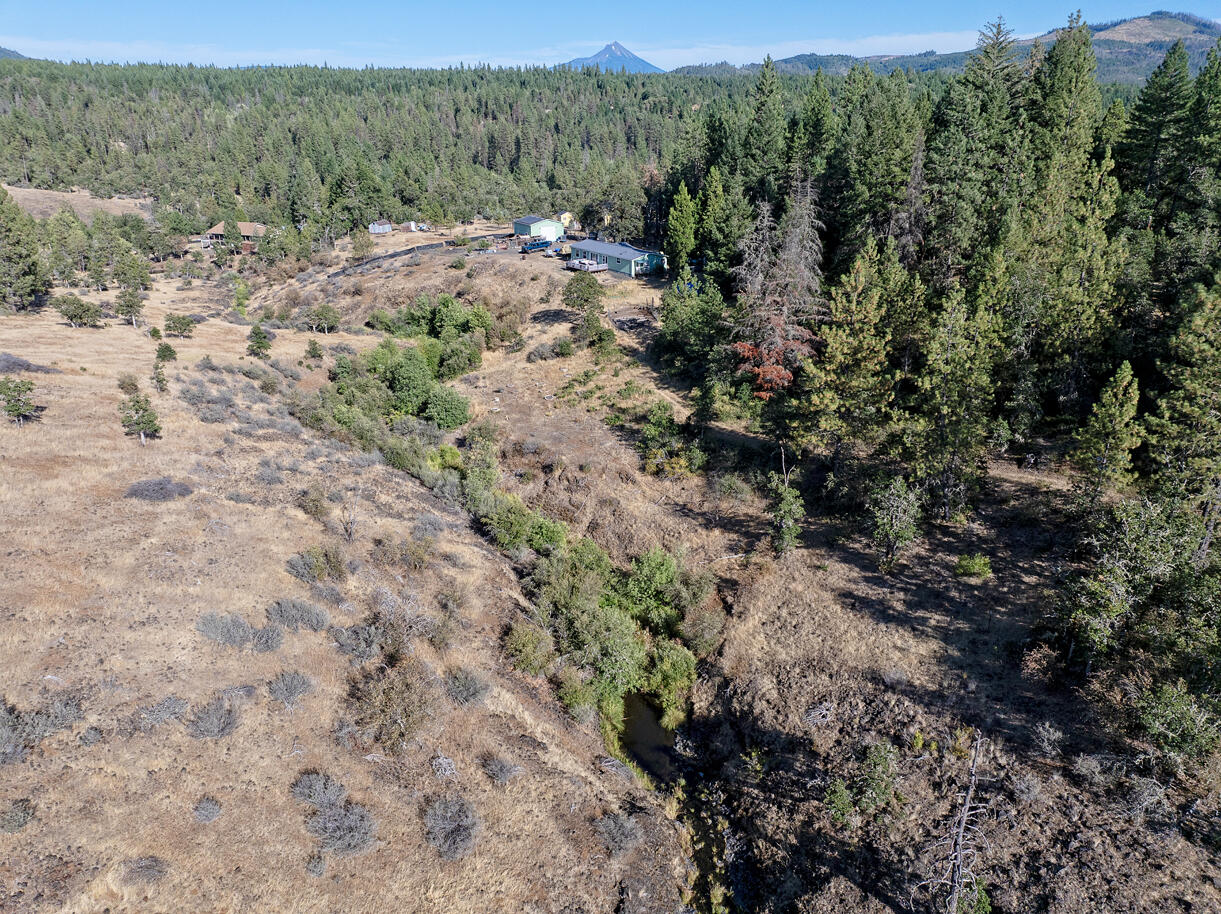 13388 Butte Falls Highway Eagle Point, OR 97524 - Photo 39 of 52 DJI_20250729170312_0432_D copy
