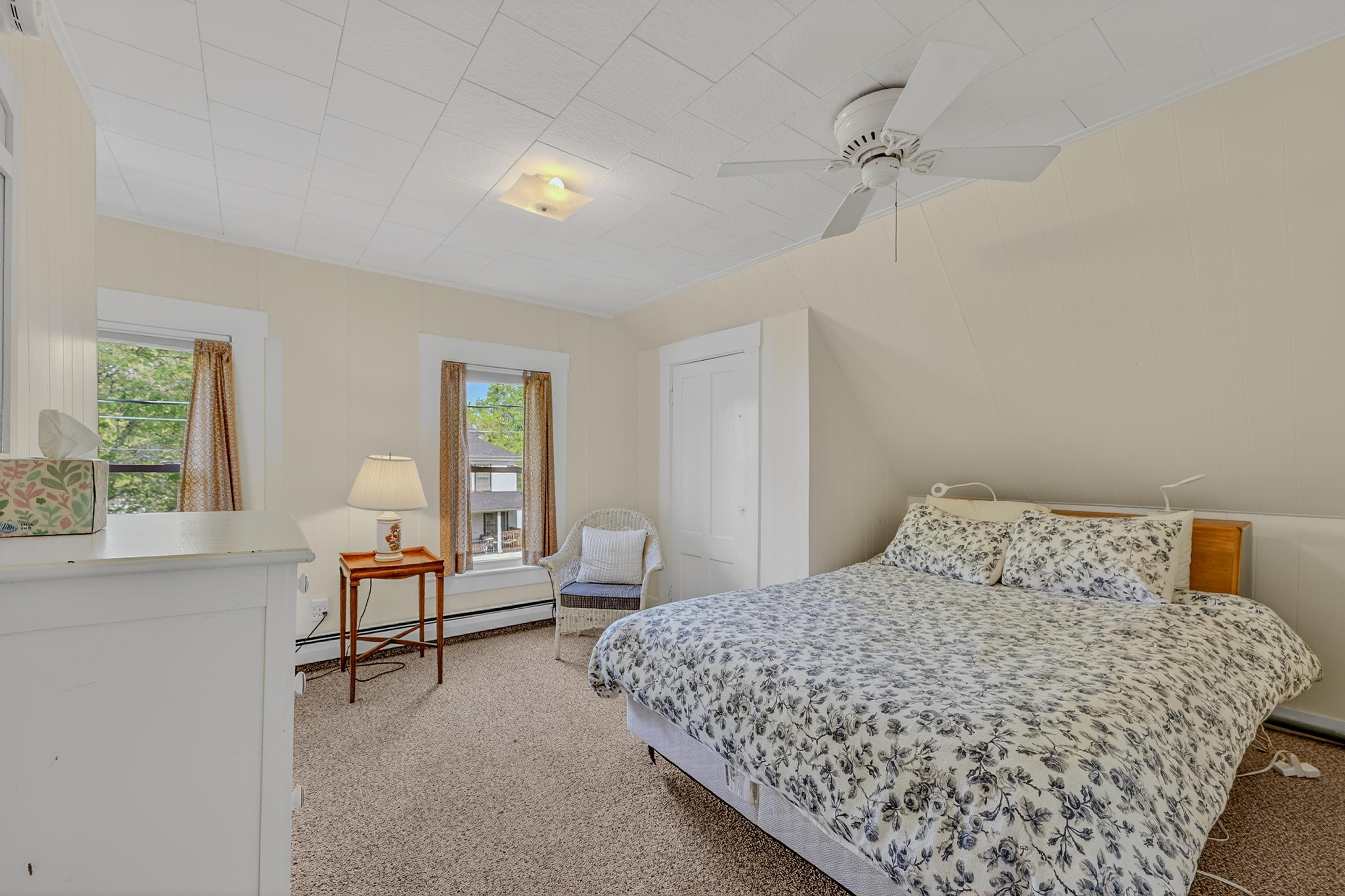 91 Meadow Street Bethlehem, NH 03574 - Photo 15 of 44