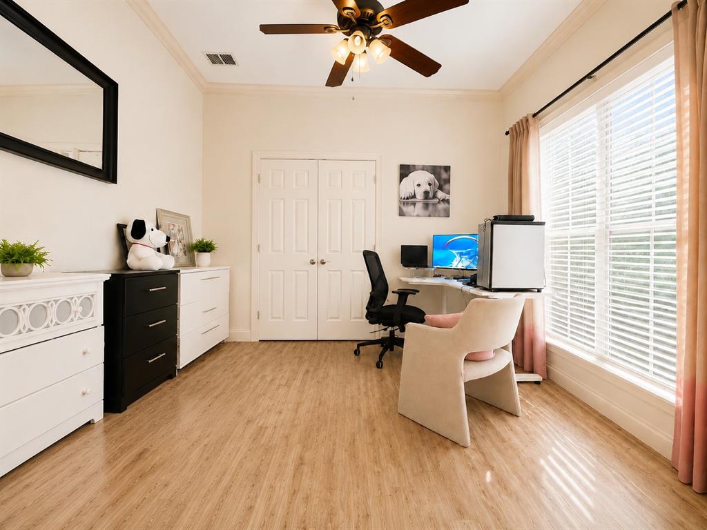 8708 Wellington Road Irving, TX 75063 - Photo 15 of 20