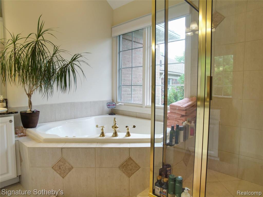 399 Neff Road Grosse Pointe, MI 48230 - Photo 33 of 52