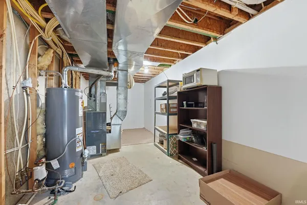 $349,000 | 302 Willard Drive, Auburn, IN 46706