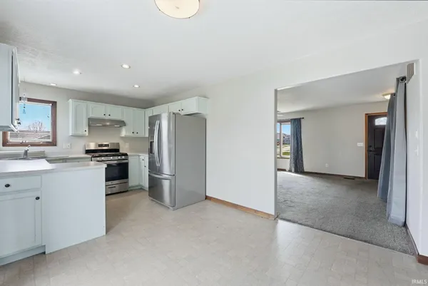 $349,000 | 302 Willard Drive, Auburn, IN 46706