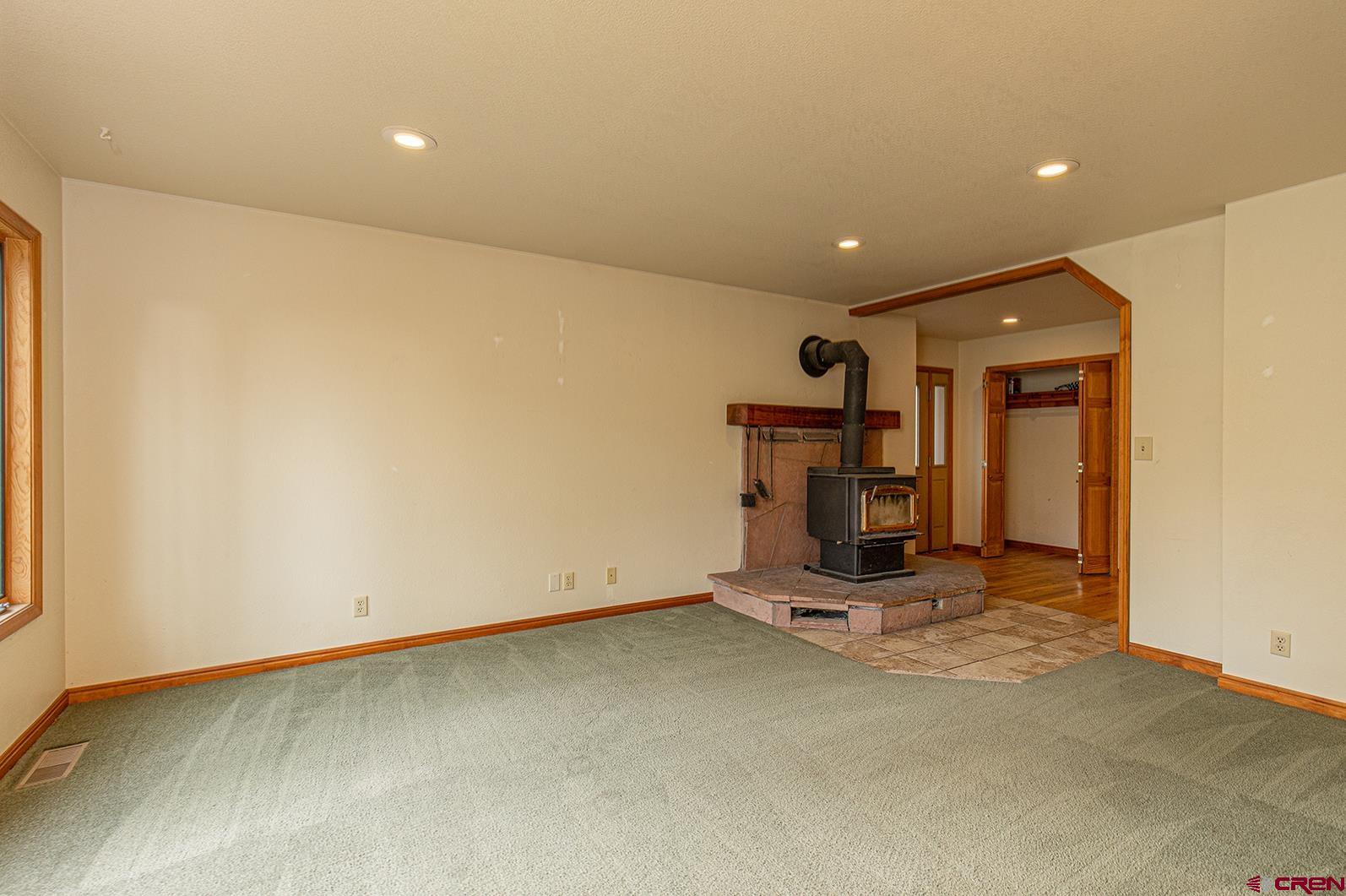 499 High Trails Drive Durango, CO 81301 - Photo 9 of 31 a view of a room with gym equipment