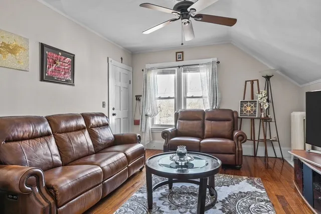 $1,800 | 42 Pleasant Street, Unit C, North Attleboro, MA 02760