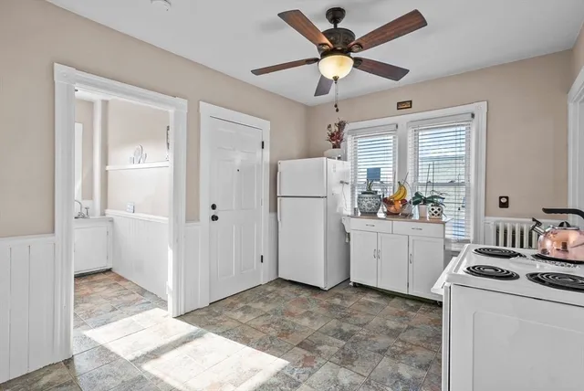 $1,800 | 42 Pleasant Street, Unit C, North Attleboro, MA 02760