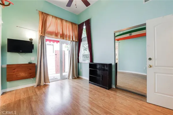 $1,495 | 614 13th Street, Unit 2, Huntington Beach, CA 92648