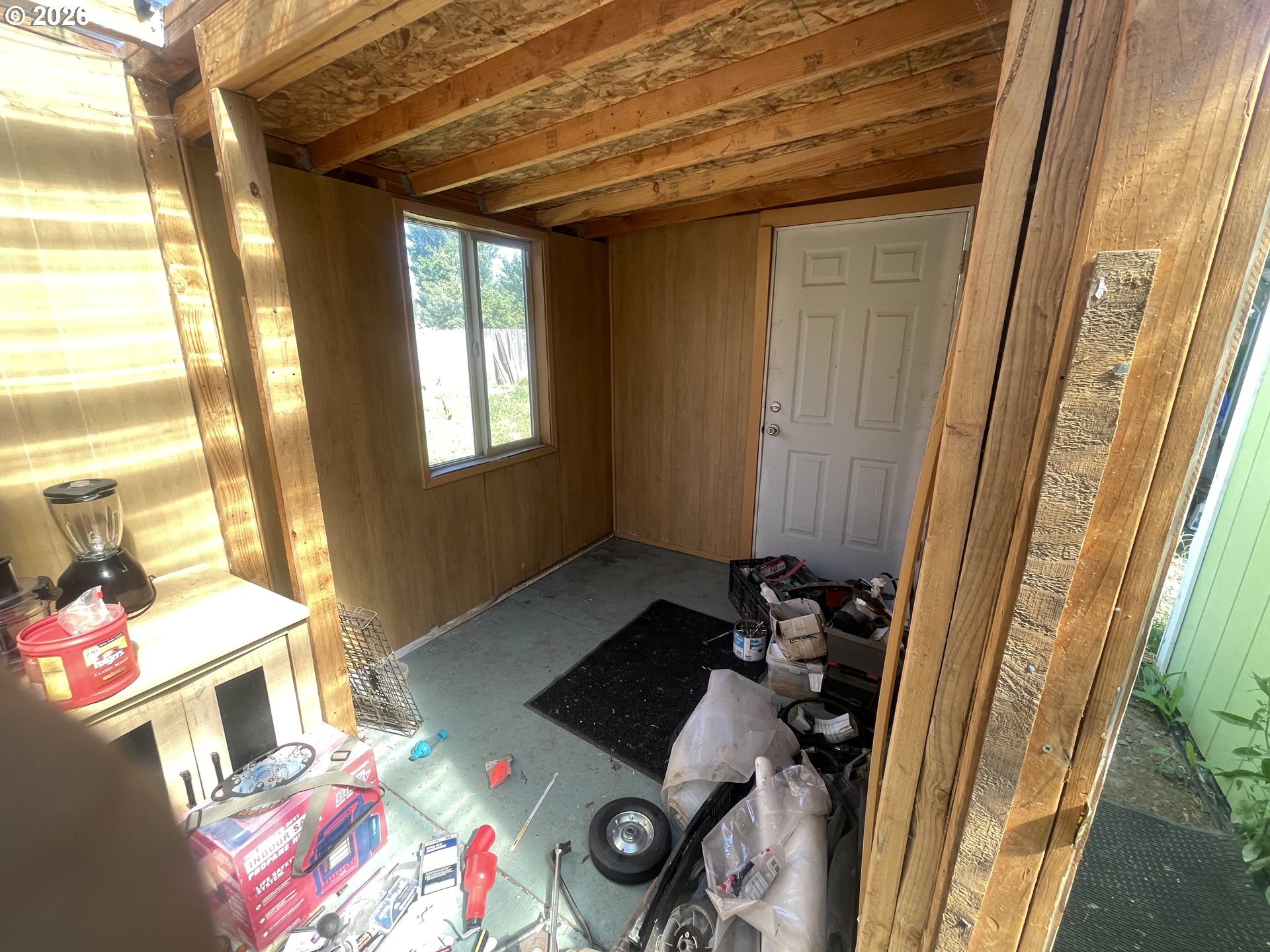 5593 B Street Springfield, OR 97478 - Photo 12 of 19