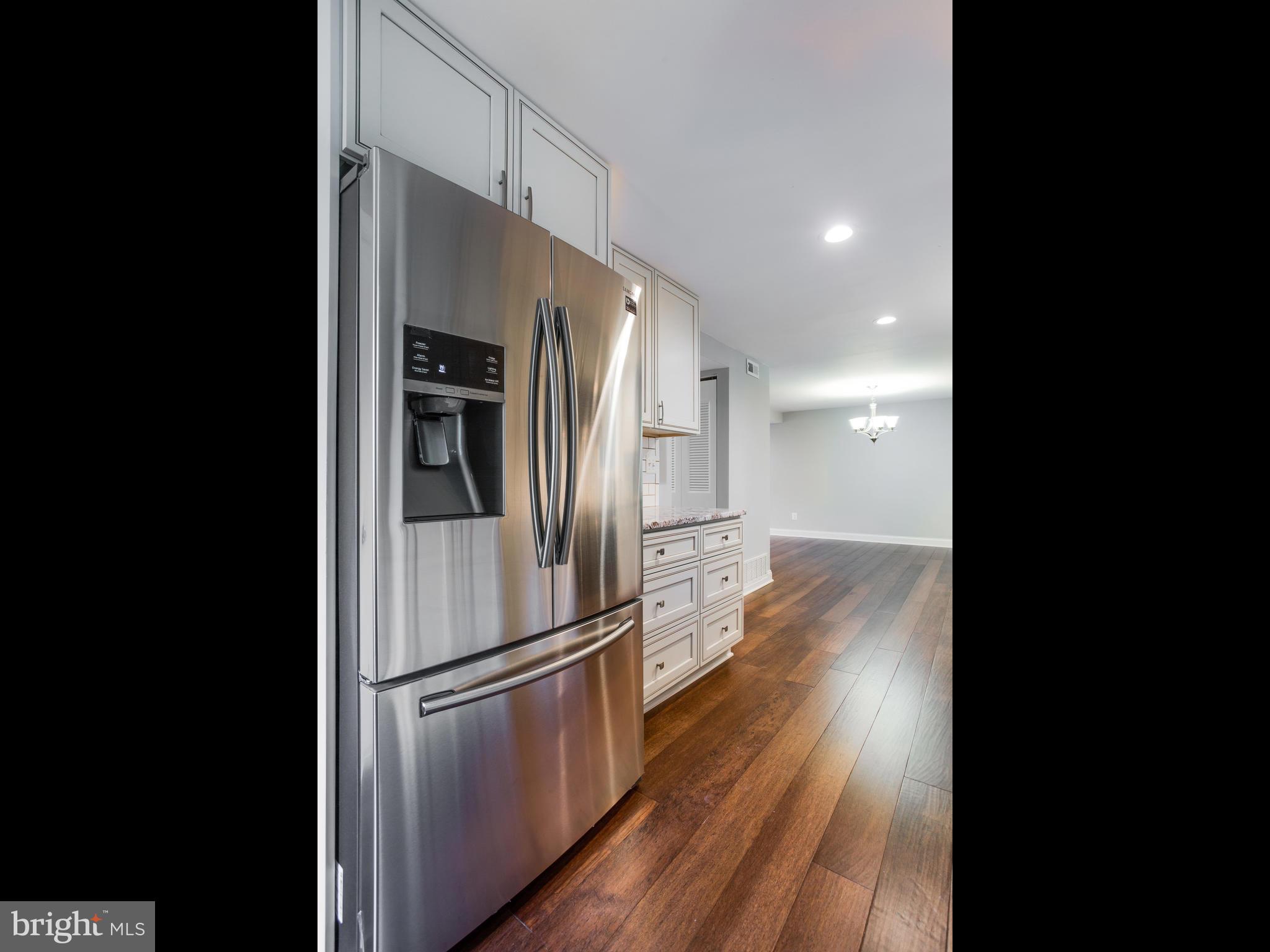 4511 Cub Run Road Chantilly, VA 20151 - Photo 12 of 30 Kitchen
