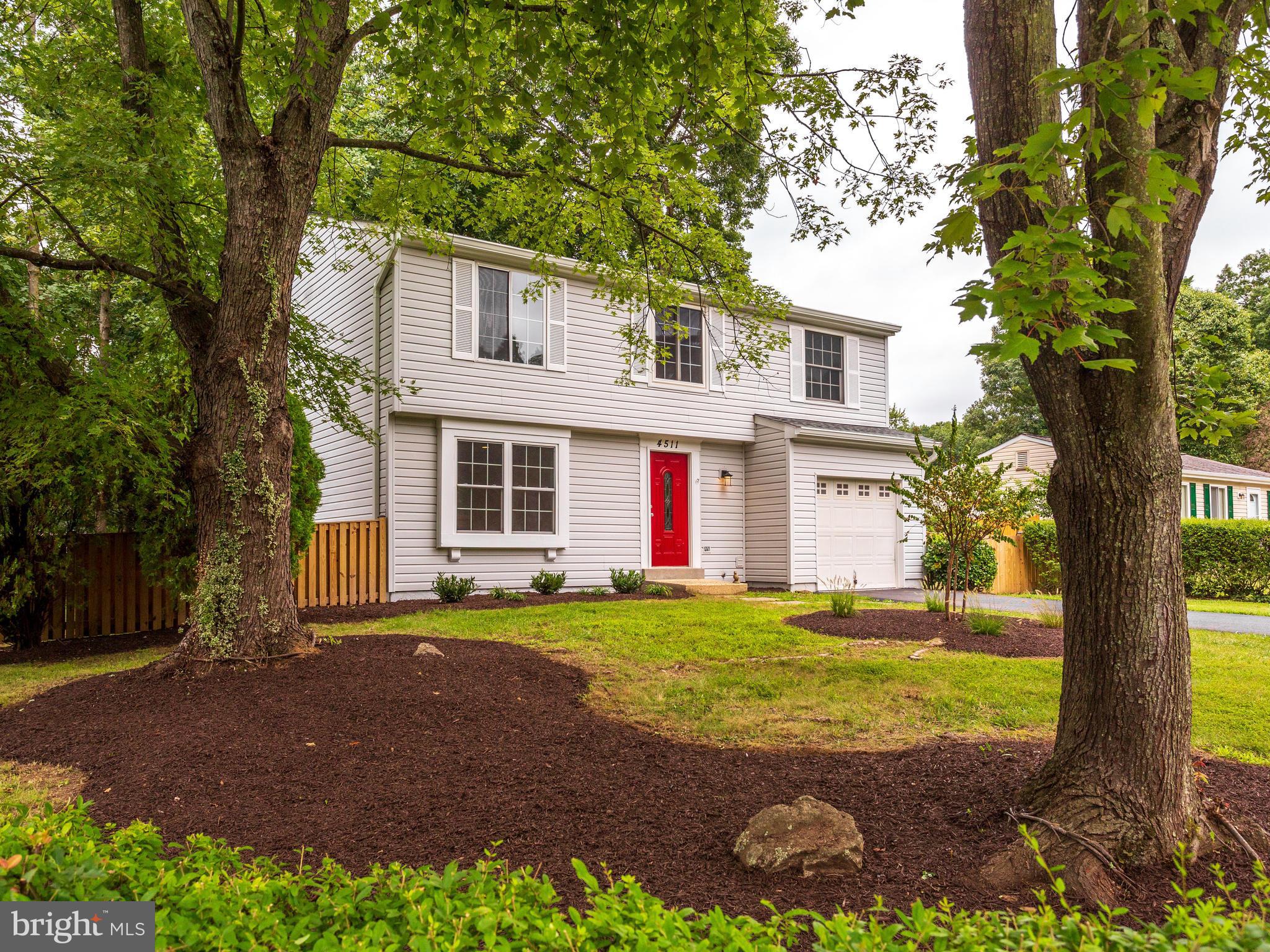 4511 Cub Run Road Chantilly, VA 20151 - Photo 3 of 30 Exterior (General)