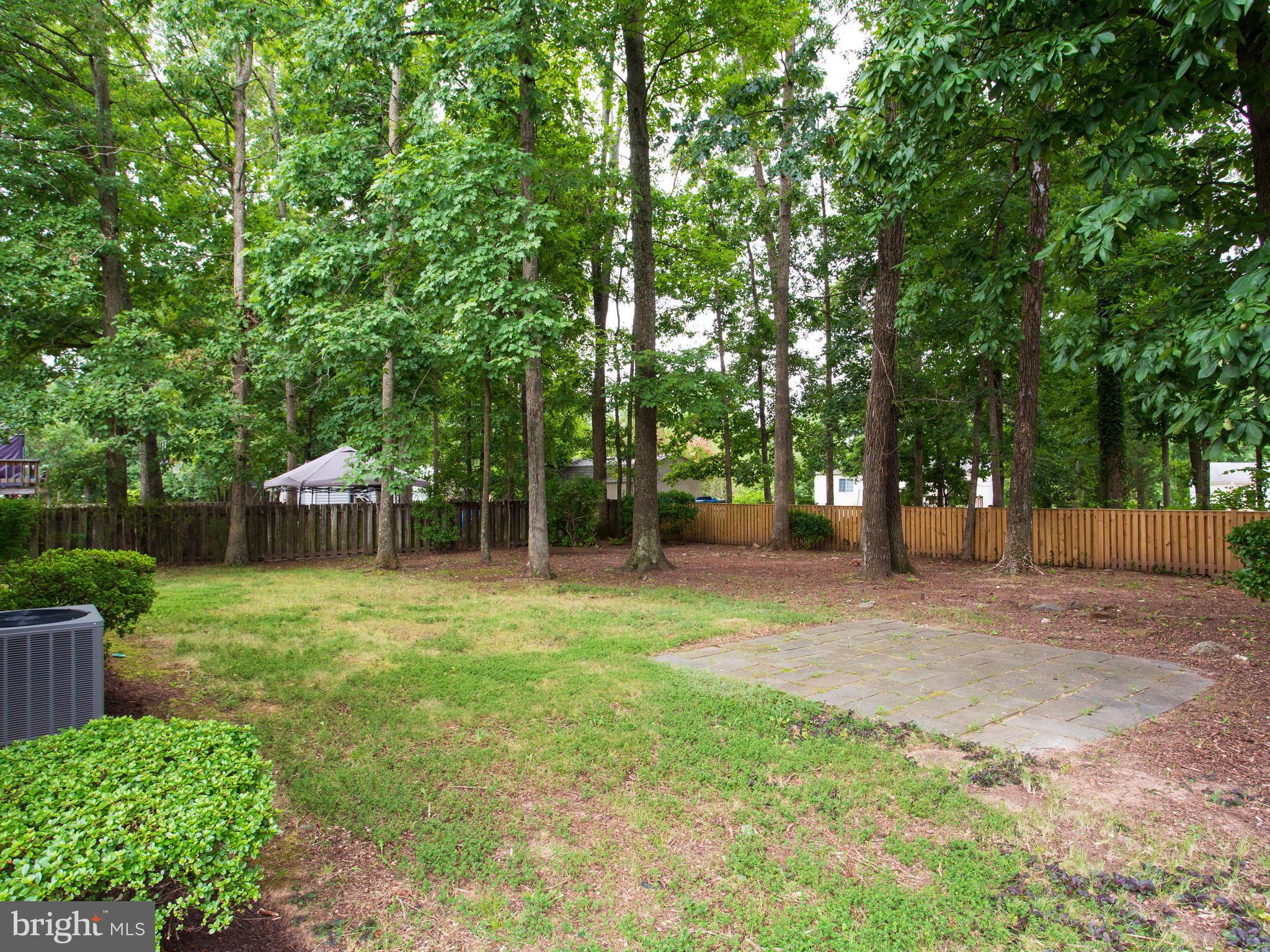 4511 Cub Run Road Chantilly, VA 20151 - Photo 25 of 30 Exterior (Rear)