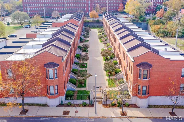 $200,000 | 1005 Mississippi Avenue, Unit A, St. Louis, MO 63104